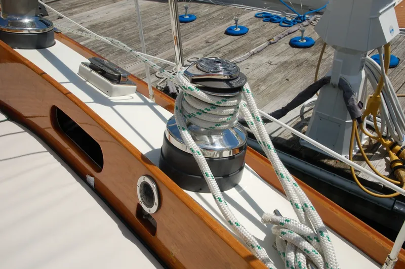 Slide: The Image of Hinckley Yachts 50 Sou'wester 1976 - 7386635