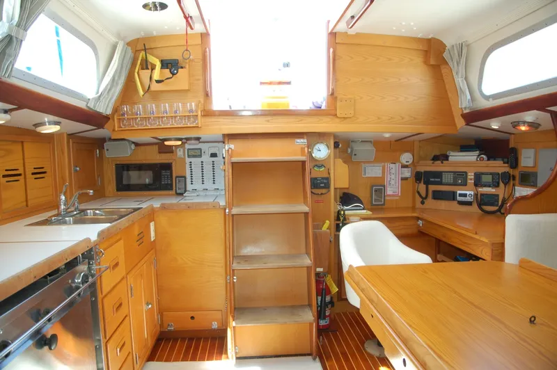 Slide: The Image of Hinckley Yachts 50 Sou'wester 1976 - 7386565