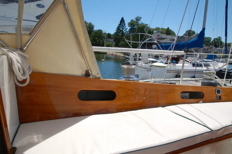 Slide: The Image of Hinckley Yachts 50 Sou'wester 1976 - 7386642