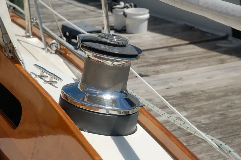 Slide: The Image of Hinckley Yachts 50 Sou'wester 1976 - 7386636