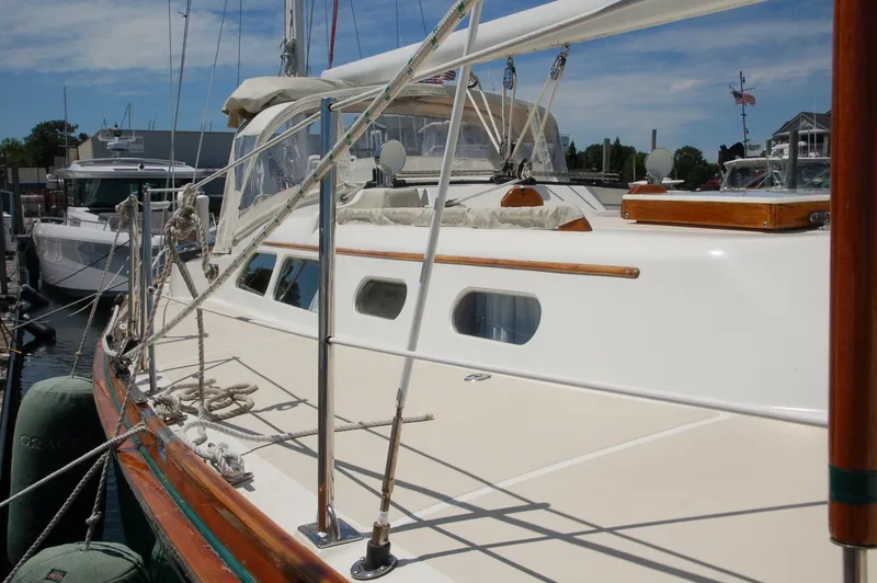 Slide: The Image of Hinckley Yachts 50 Sou'wester 1976 - 7386616