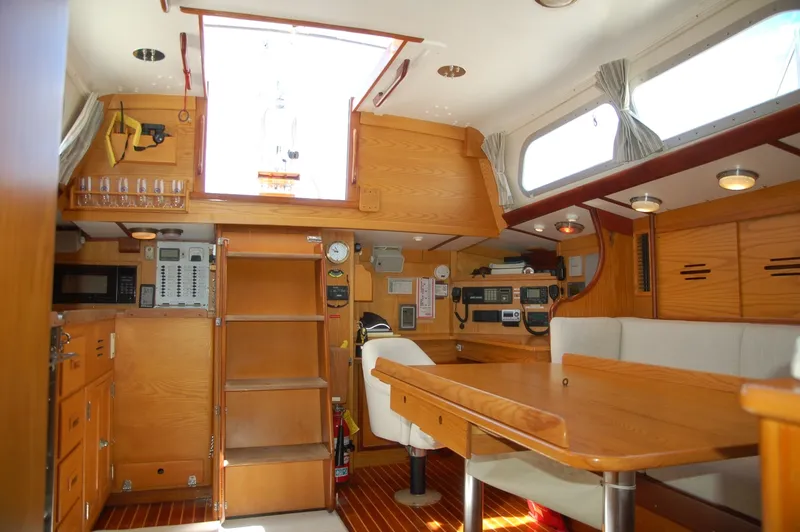Slide: The Image of Hinckley Yachts 50 Sou'wester 1976 - 7386591