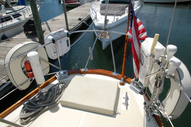 Slide: The Image of Hinckley Yachts 50 Sou'wester 1976 - 7386633