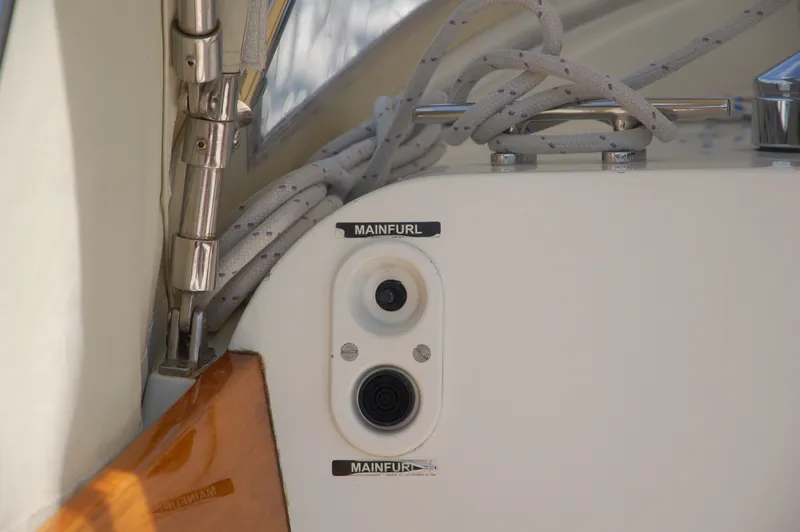 Slide: The Image of Hinckley Yachts 50 Sou'wester 1976 - 7386640
