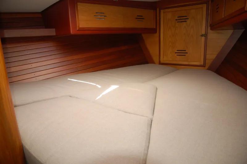 Slide: The Image of Hinckley Yachts 50 Sou'wester 1976 - 7386581
