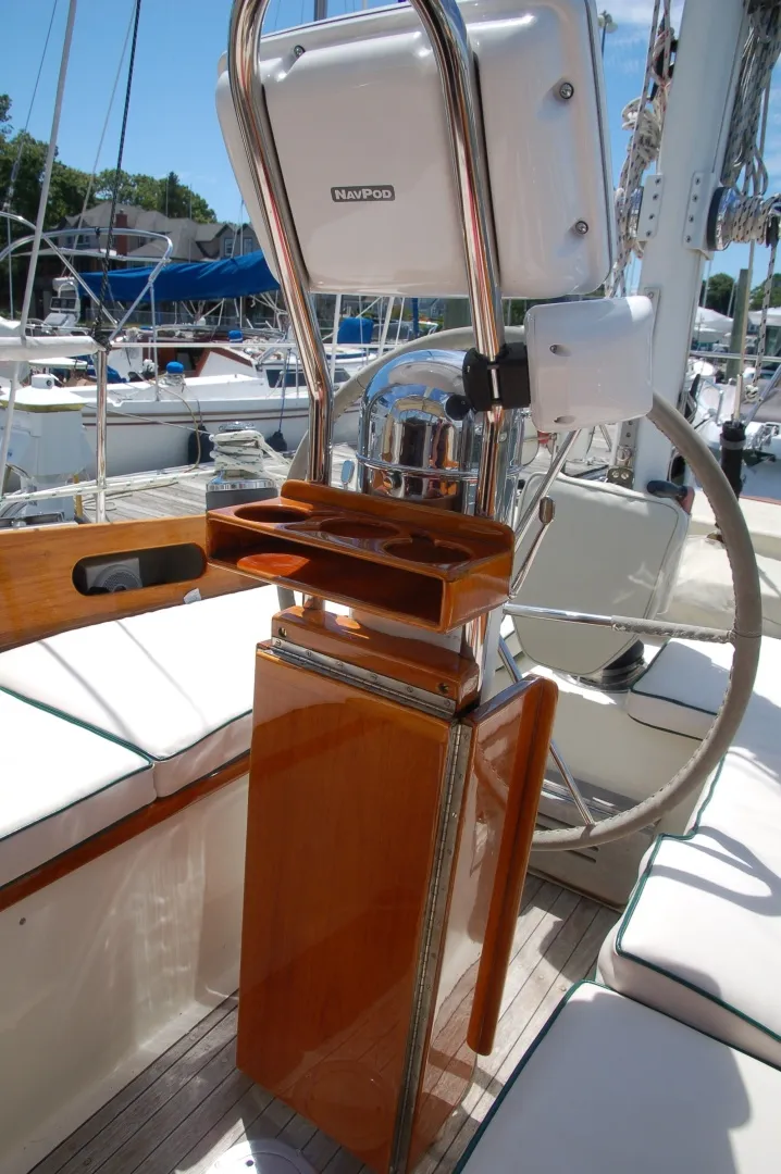 Slide: The Image of Hinckley Yachts 50 Sou'wester 1976 - 7386641