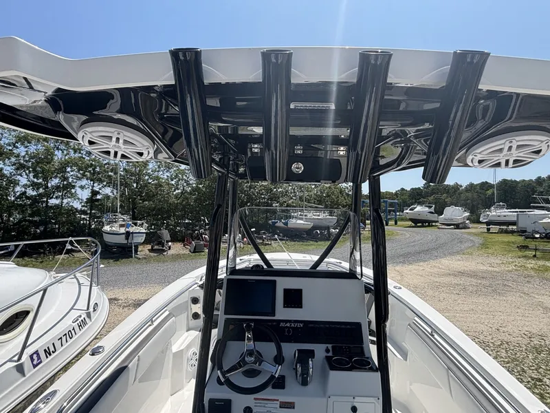 Slide: The Image of Blackfin 242CC 2020 - 7387042