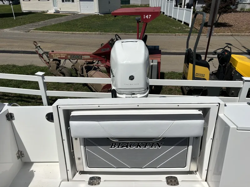 Slide: The Image of Blackfin 242CC 2020 - 7386937