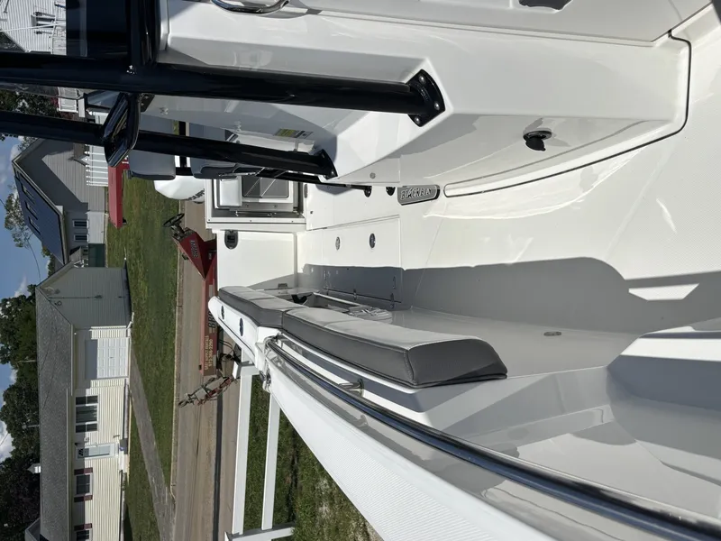 Slide: The Image of Blackfin 242CC 2020 - 7387111
