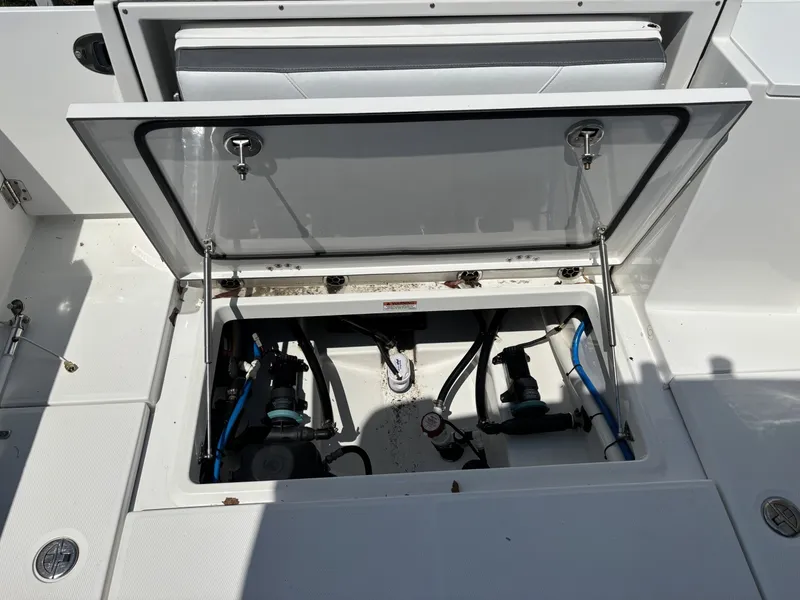 Slide: The Image of Blackfin 242CC 2020 - 7387407