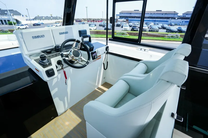 Slide: The Image of De Antonio Yachts 50 Coupe 2027 - 7386830