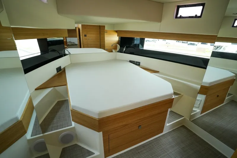 Slide: The Image of De Antonio Yachts 50 Coupe 2027 - 7386850
