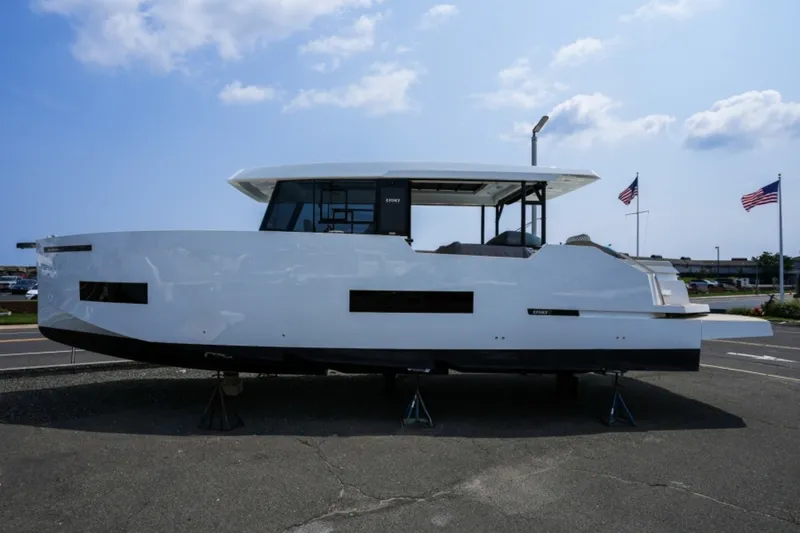 The Image of De Antonio Yachts 50 Coupe 2027 - 7386956