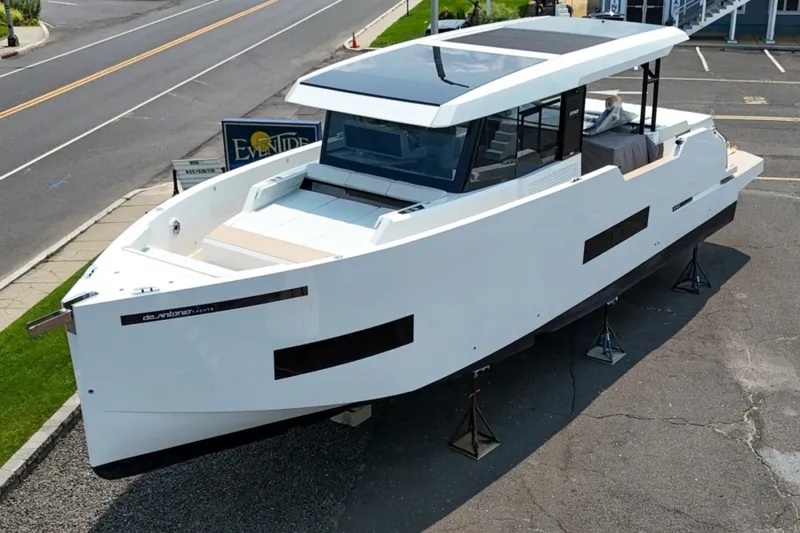 Slide: The Image of De Antonio Yachts 50 Coupe 2027 - 7386959