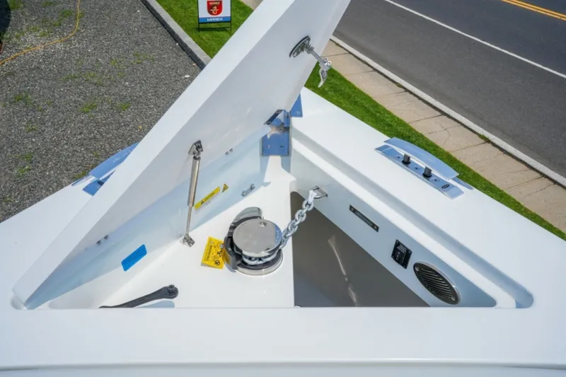 Slide: The Image of De Antonio Yachts 50 Coupe 2027 - 7386994
