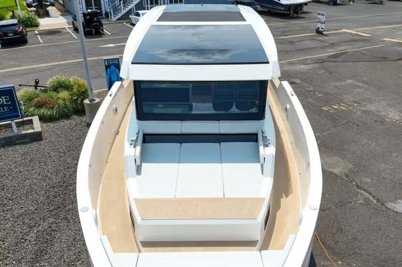 Slide: The Image of De Antonio Yachts 50 Coupe 2027 - 7387158