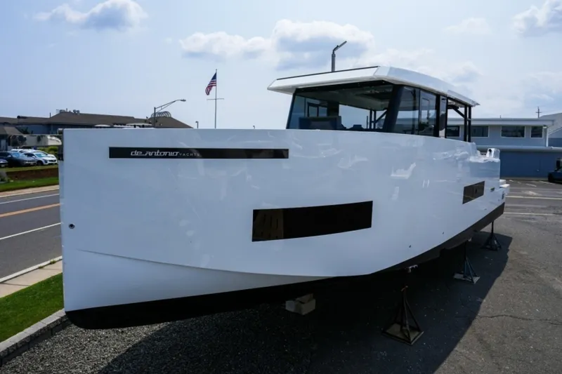 Slide: The Image of De Antonio Yachts 50 Coupe 2027 - 7387156