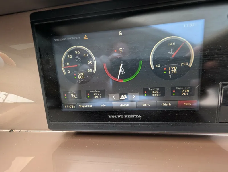 Slide: The Image of Galeon 640 FLY 2018 - 7392705