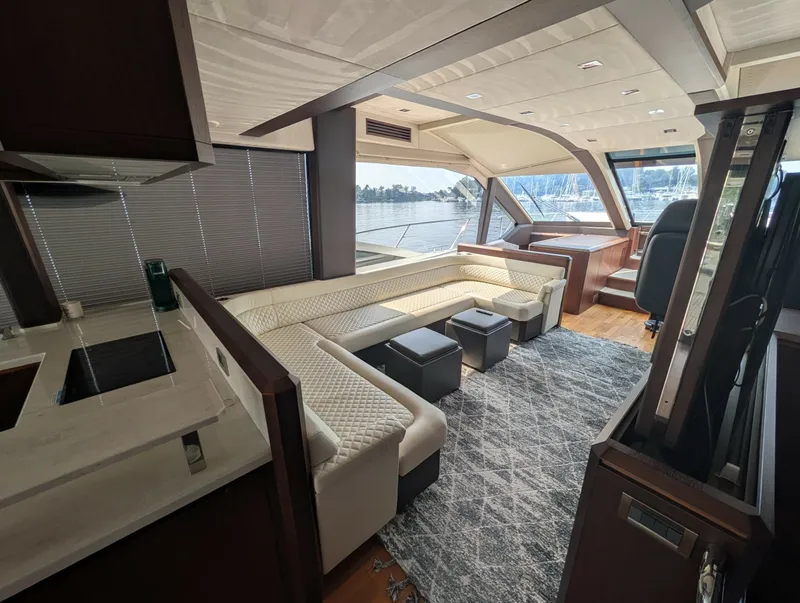 Slide: The Image of Galeon 640 FLY 2018 - 7392700