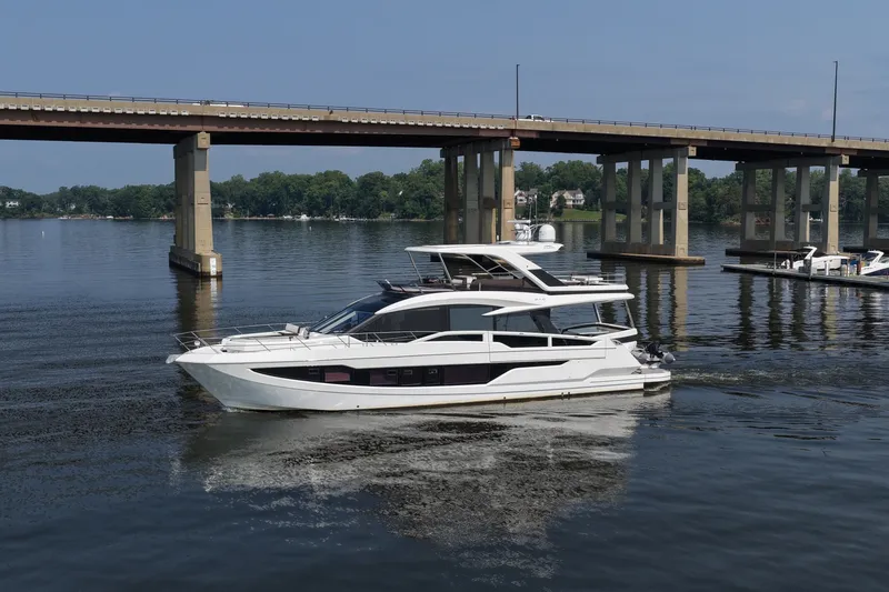 Slide: The Image of Galeon 640 FLY 2018 - 7392670