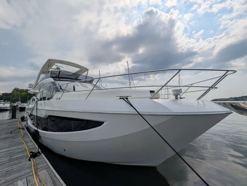 Slide: The Image of Galeon 640 FLY 2018 - 7392714
