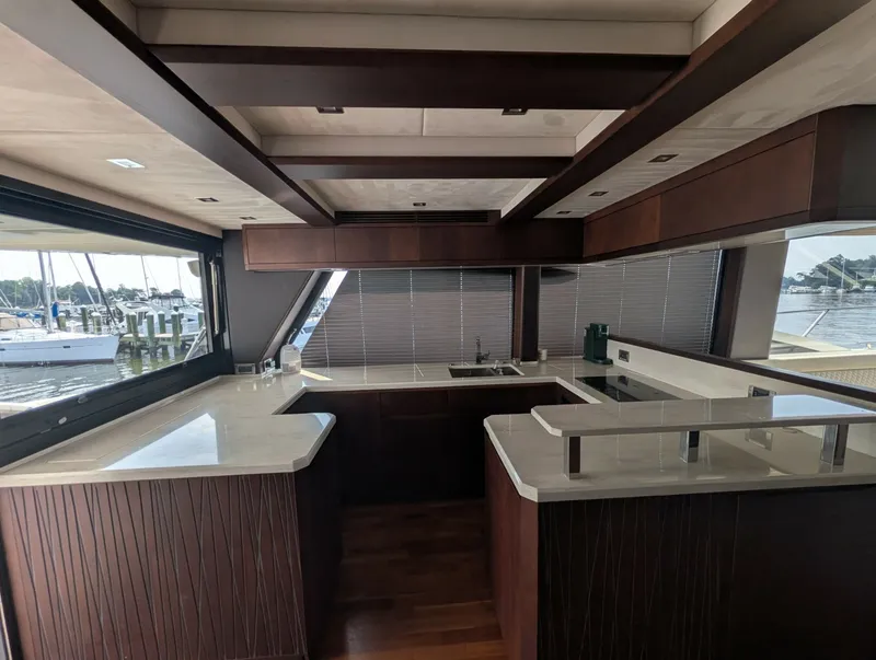 Slide: The Image of Galeon 640 FLY 2018 - 7392699