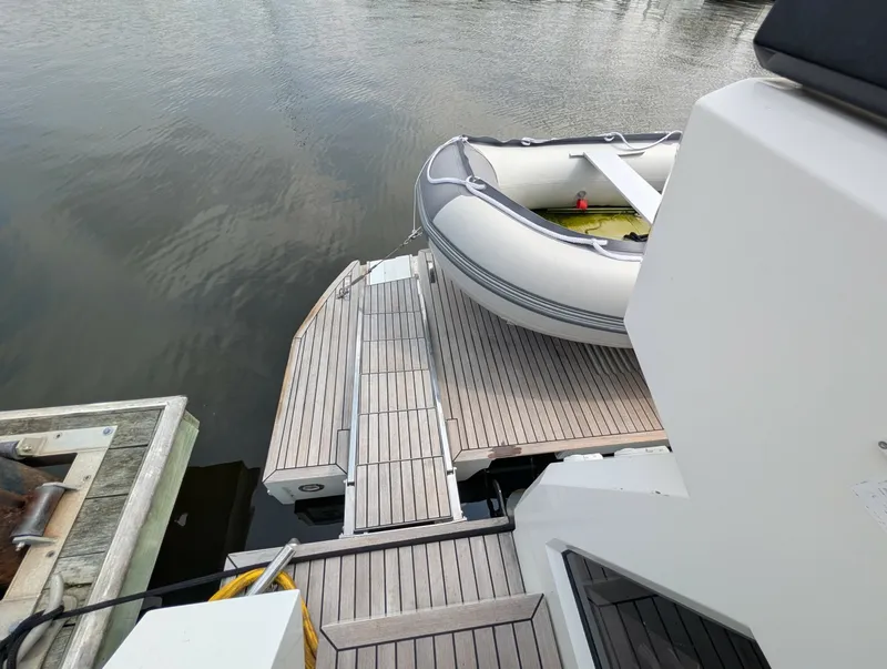 Slide: The Image of Galeon 640 FLY 2018 - 7392712