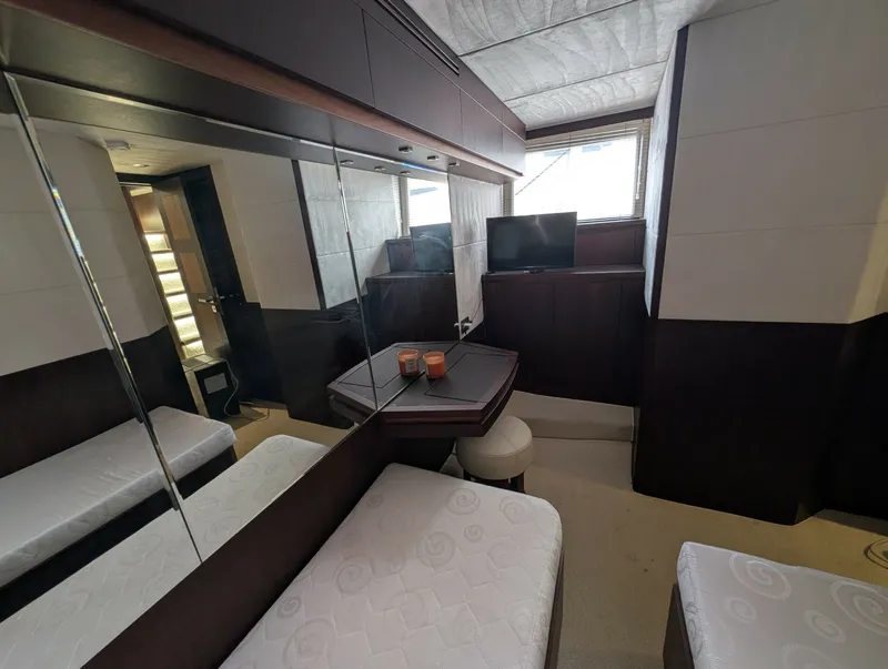 Slide: The Image of Galeon 640 FLY 2018 - 7392754