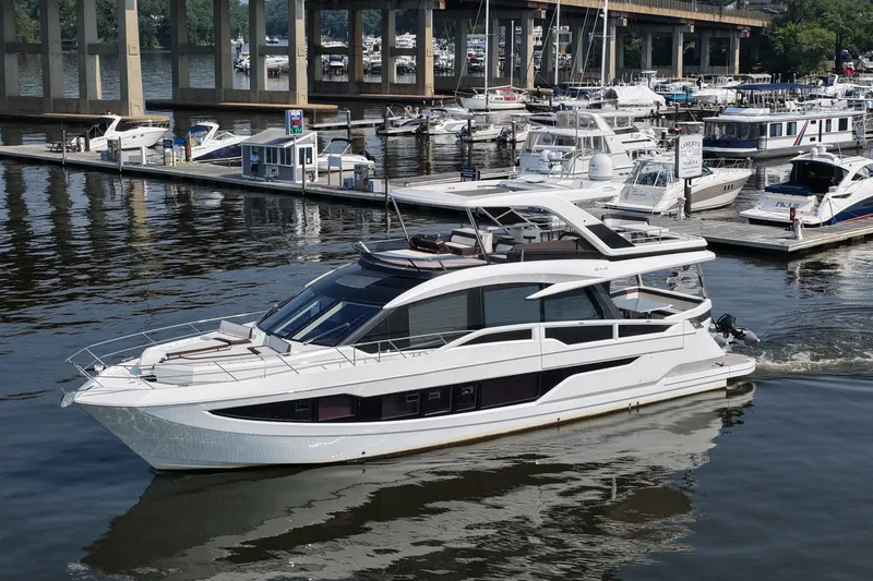 The Image of Galeon 640 FLY 2018 - 7392669