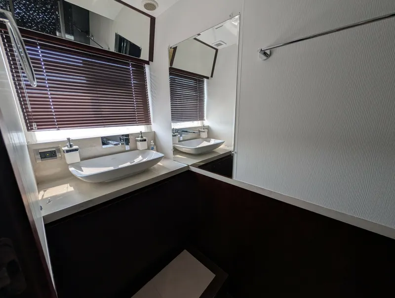 Slide: The Image of Galeon 640 FLY 2018 - 7392751