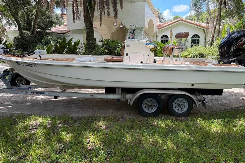 Slide: The Image of Scout 240 Bay Scout 2002 - 7770923