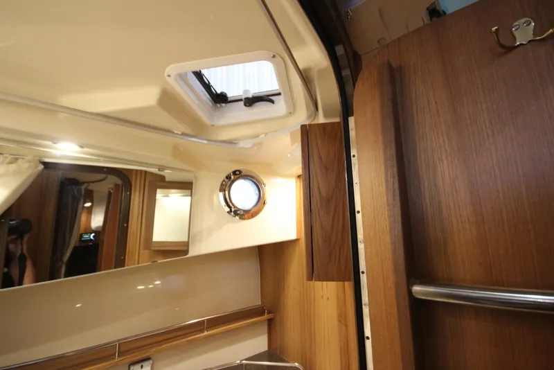 Slide: The Image of Ranger Tug R-31 Command Bridge Luxury Edition 2026 - 7398470