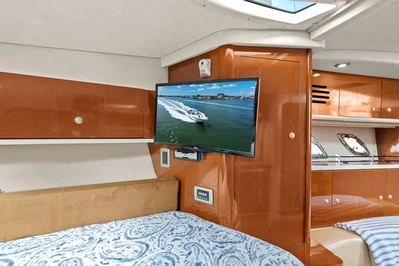 Slide: The Image of Sea Ray 310 Sundancer 2009 - 7399639