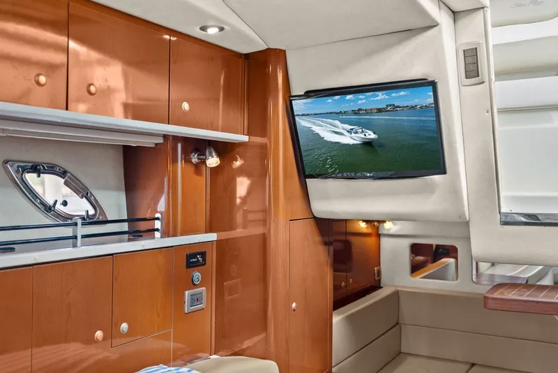 Slide: The Image of Sea Ray 310 Sundancer 2009 - 7399640