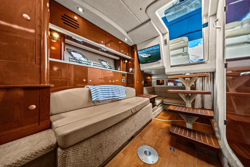 Slide: The Image of Sea Ray 310 Sundancer 2009 - 7399633