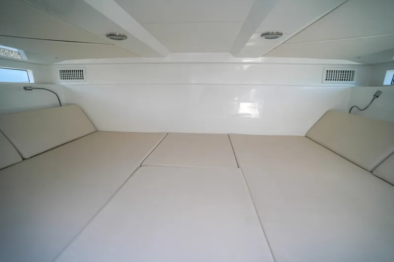 Slide: The Image of De Antonio Yachts D32 2027 - 7400163