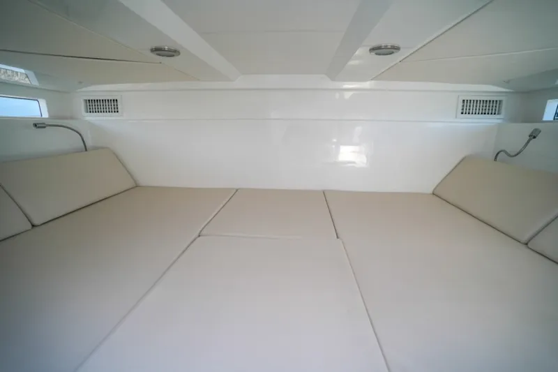 Slide: The Image of De Antonio Yachts D32 2027 - 7400225