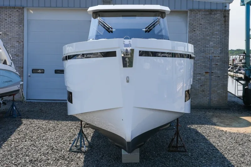 Slide: The Image of De Antonio Yachts D32 2027 - 7400177