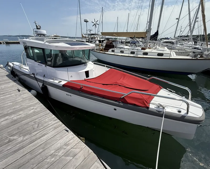 The Image of Axopar 28 Cabin 2022 - 7400405
