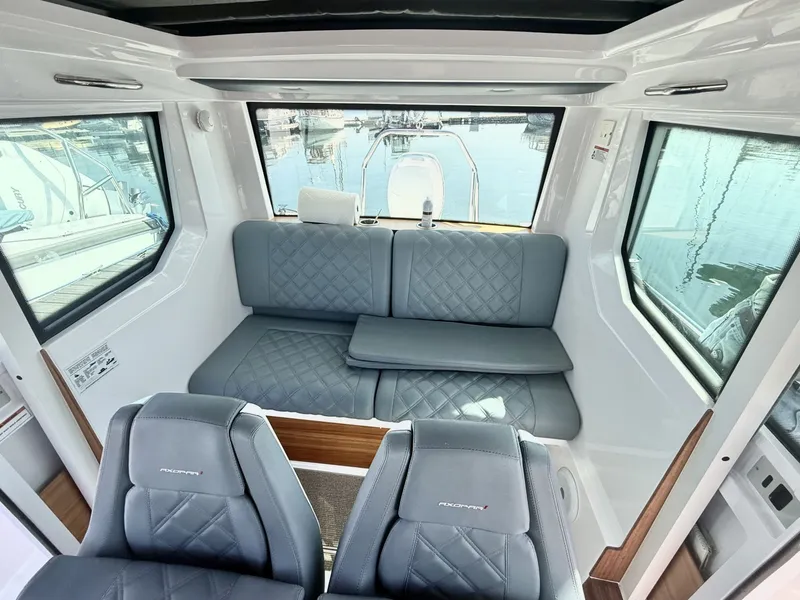 Slide: The Image of Axopar 28 Cabin 2022 - 7400436