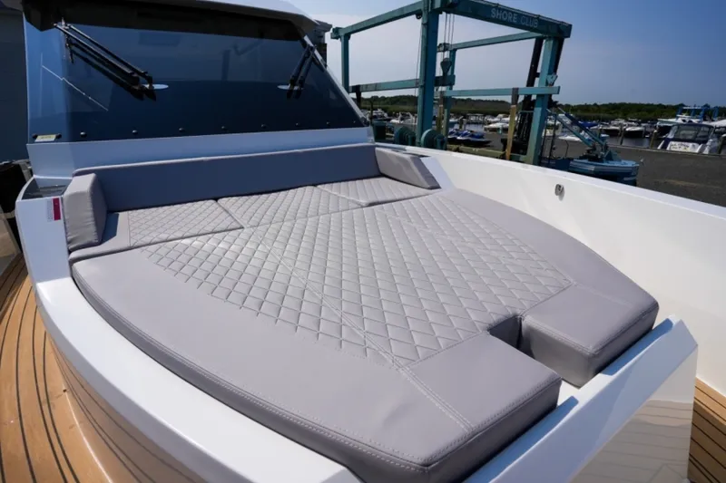 Slide: The Image of De Antonio Yachts D32 2027 - 7400273