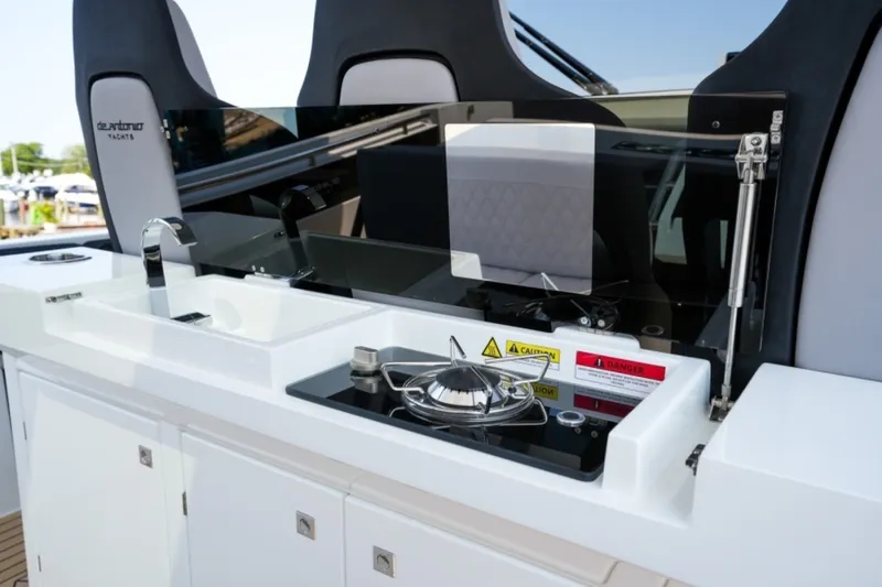 Slide: The Image of De Antonio Yachts D32 2027 - 7400256