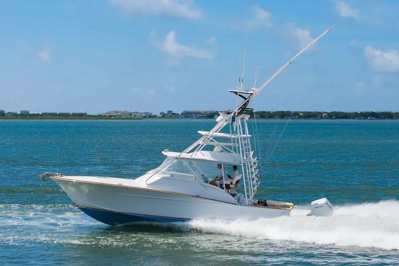 The Image of Spencer Custom Carolina Express 2011 - undefined