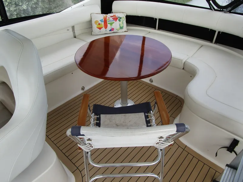 Slide: The Image of Flybridge Seating - 8604612