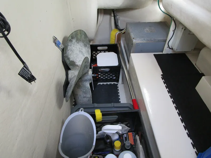 Slide: The Image of Lazarette To Starboard - 8604645