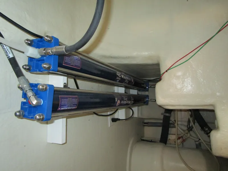 Slide: The Image of Watermaker Membranes - 8604648