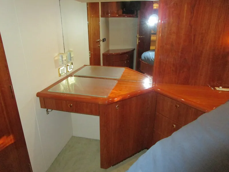 Slide: The Image of Master Vanity - 8604511