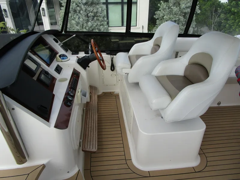 Slide: The Image of Helm With Custom Seats - 8604633