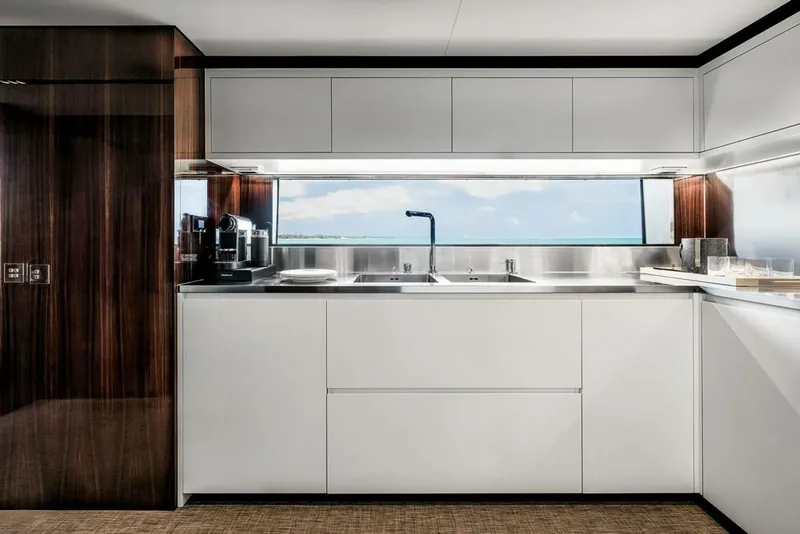 Slide: The Image of Riva Bellissima 2023 - 7400755