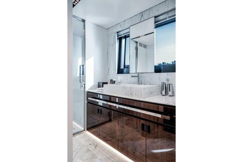 Slide: The Image of Riva Bellissima 2023 - 7400771